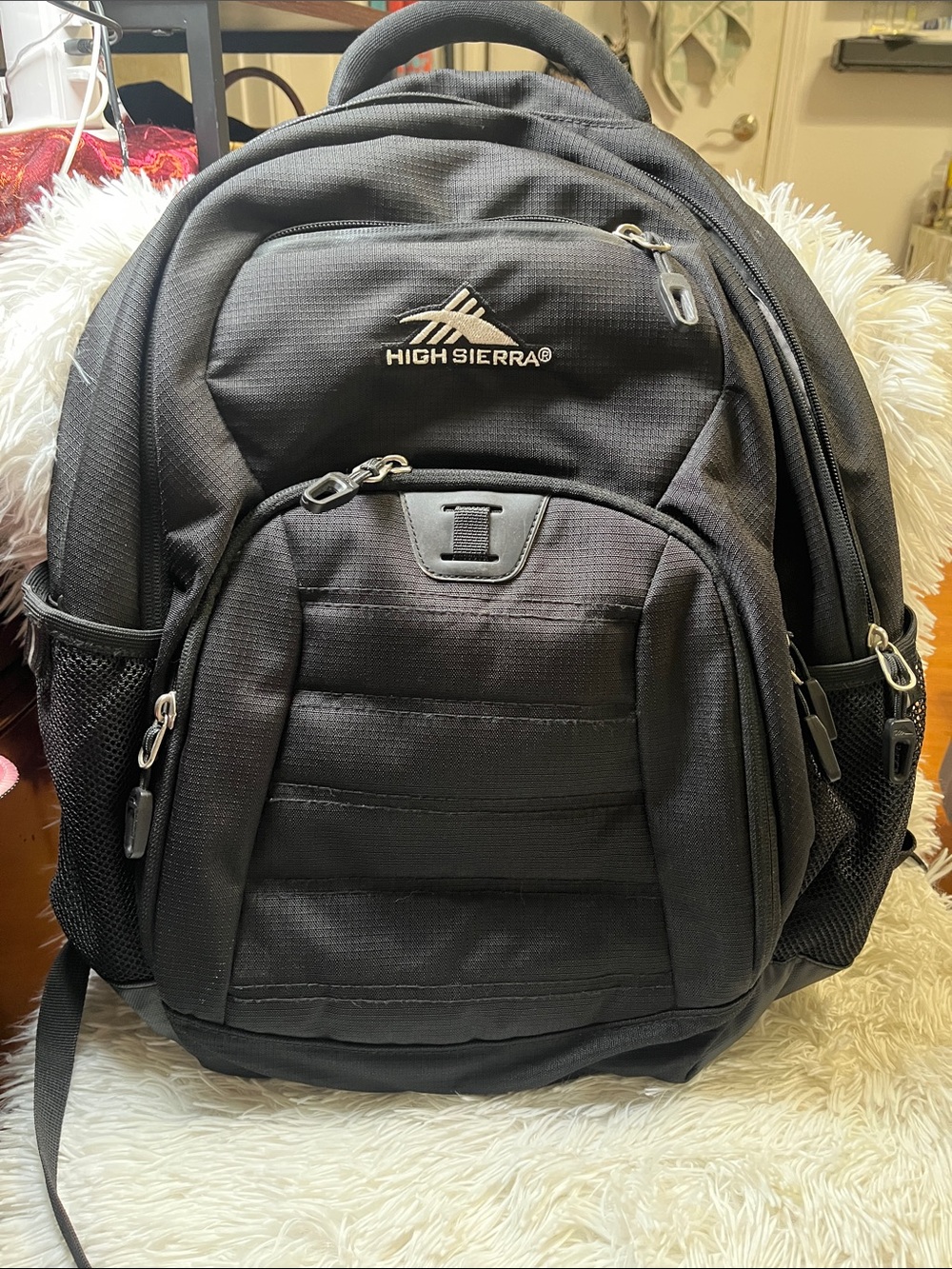 High Sierra Black Men's Backpack with Multiple Zippered Pockets